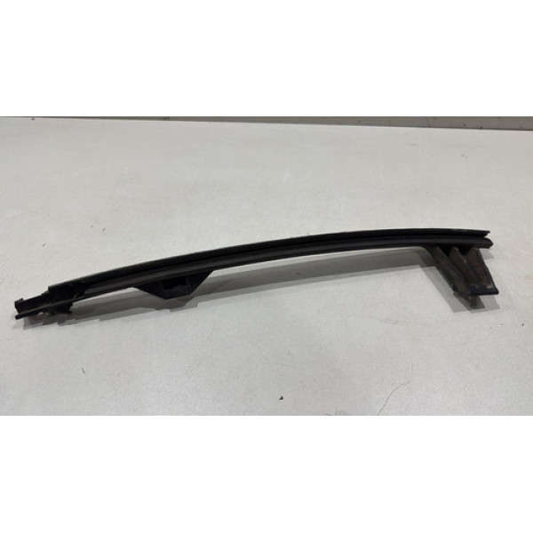 Guia Canaleta Vidro Traseiro Esq Hyundai I30 2009 2012 Usado
