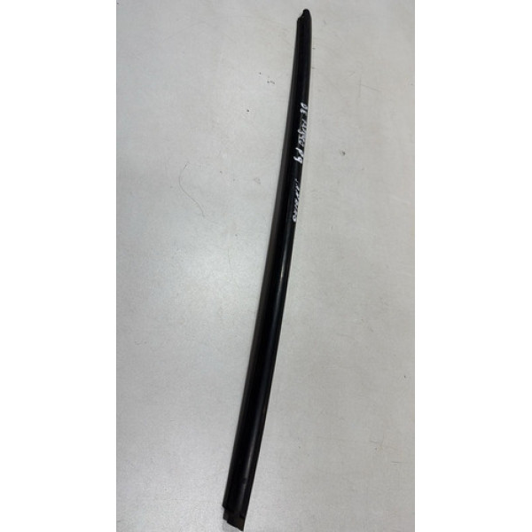 Pestana Externa Porta Dianteira Esquerda Sandero 2015 A 2019