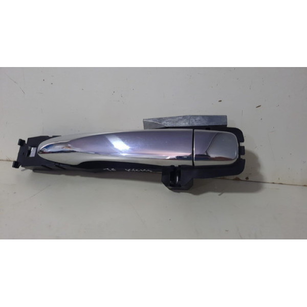 Maçaneta Traseira Esquerda Externa Nissan Kicks 2016/2021 