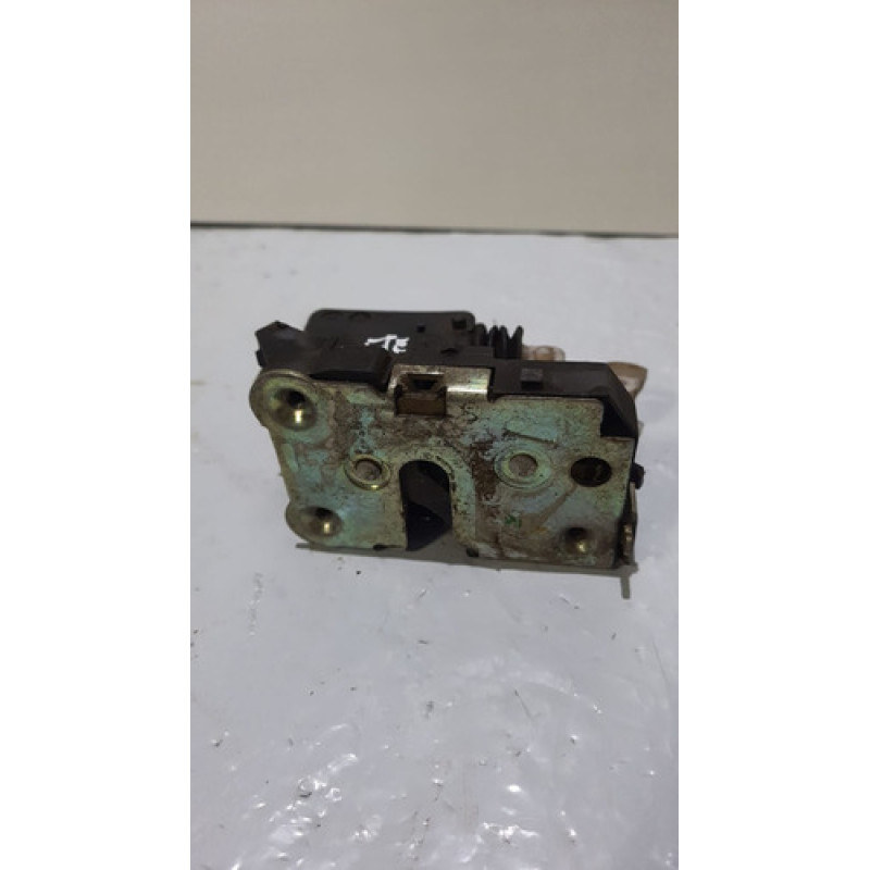 Fechadura Porta Traseira Esquerdo Sandero 07 A 14 Fechadura Porta Traseira Esquerdo Sandero 07 A 14