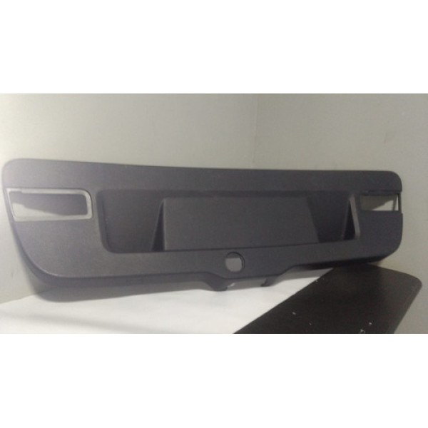 Acabamento Tampa Traseira Jetta 2012/2016 5c6867605a