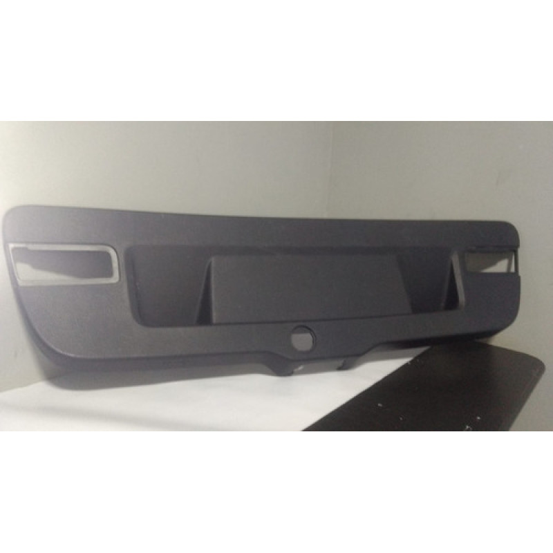 Acabamento Tampa Traseira Jetta 2012/2016 5c6867605a Acabamento Tampa Traseira Jetta 2012/2016 5c6867605a