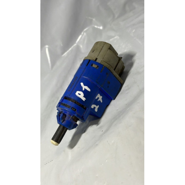 Interruptor Pedal Embreagem Sandero Logan Duster Kwid Origin