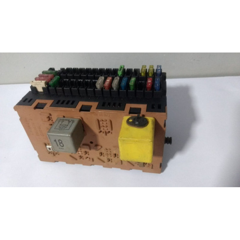 Caixa De Fusível Gol Parati Saveiro Original 5x0941822 Caixa De Fusível Gol Parati Saveiro Original 5x0941822