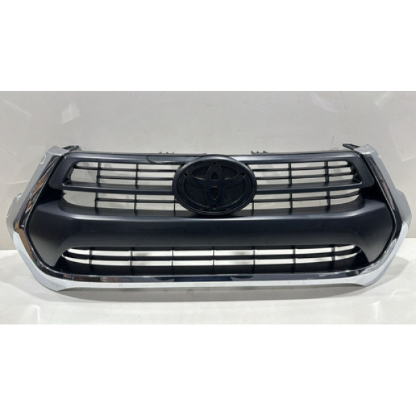 Grade Superior Dianteira Hilux 2021 A 2023 Original Usado!