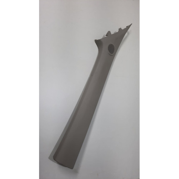 Acabamento Coluna Dianteira Direita Gm Onix Turbo 2020 2021