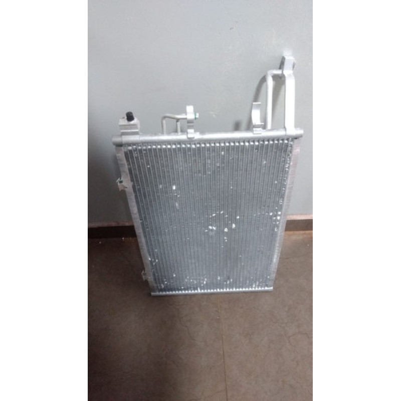 Condensador Ford New Fiesta / Ecosport 2013 A 2015 Condensador Ford New Fiesta / Ecosport 2013 A 2015