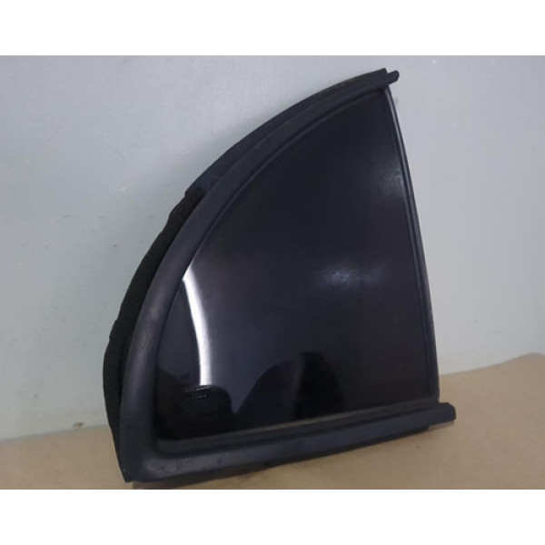 Vidro Fixo Porta Traseira Direita Nissan March 2015/2020