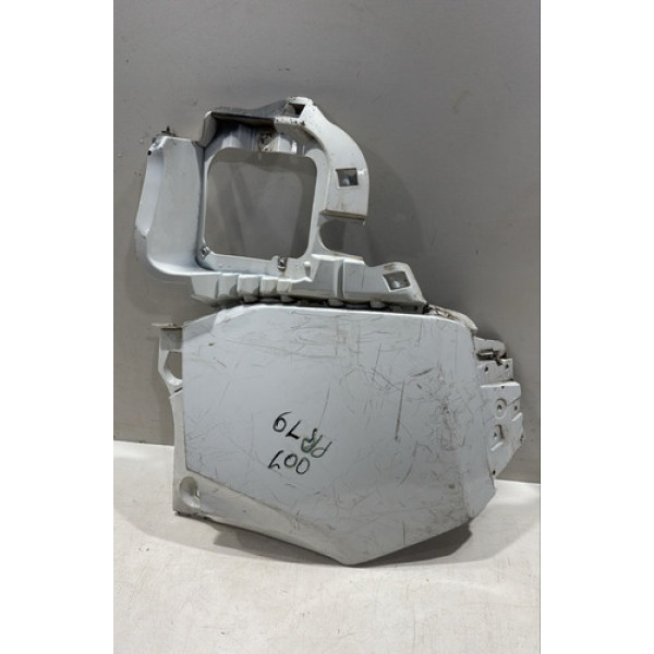 Ponteira Parachoque Traseiro Esquerdo Jeep Renegade 15/21.,