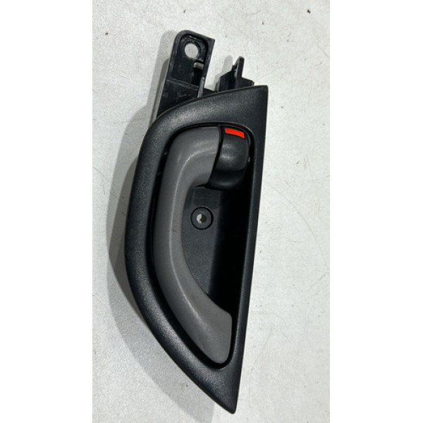 Maçaneta Interna Trase. Esquerda Fit 2010 Á 12 (detalhes)