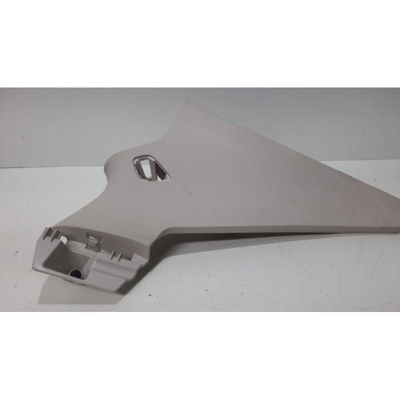 Acabamento Interno Traseiro Direito Gm Cruze 2017/2020. Acabamento Interno Traseiro Direito Gm Cruze 2017/2020.