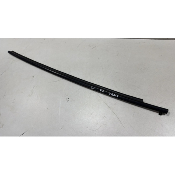 Pestana Externa Dianteira Esquerda Yaris 2019 2020