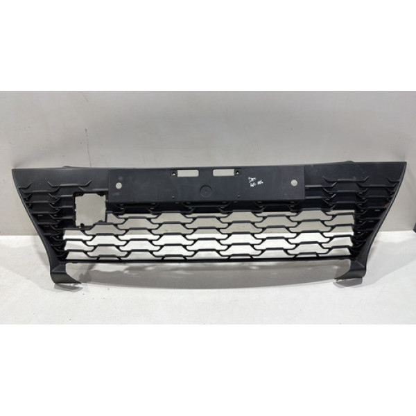 Grade Central Inferior Toyota Yaris 2018 A 2021 531120d700