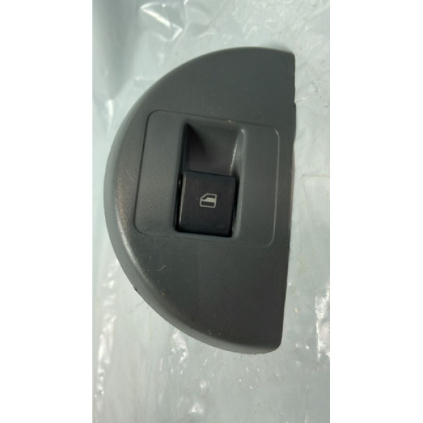 Botão Vidro Elétrico Dianteiro Direito Vw Gol Saveiro G4 