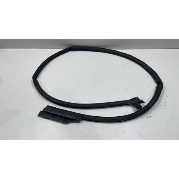 Borracha Inferior Anti-pó Traseira Esquerd Duster 21 22 2023