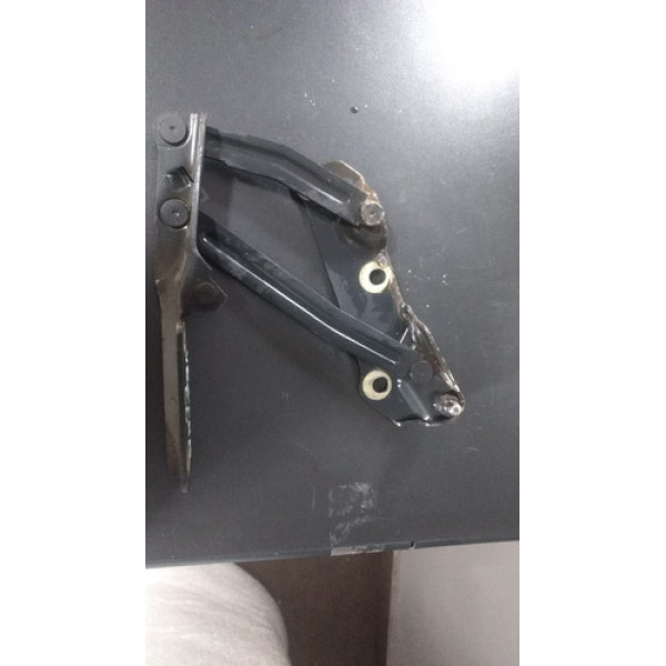 Dobradiça Capo Dianteira Vectra 1997/2005 Direita