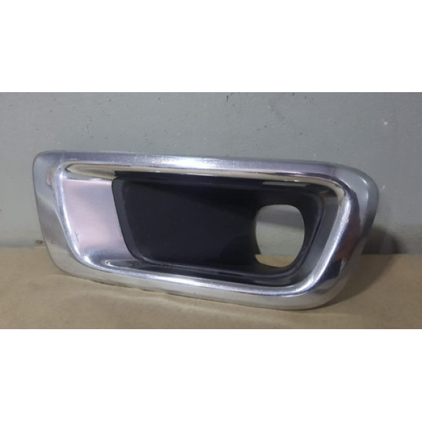 Moldura Farol Milha Esquerdo S10 2012-2016 Com Detalhe