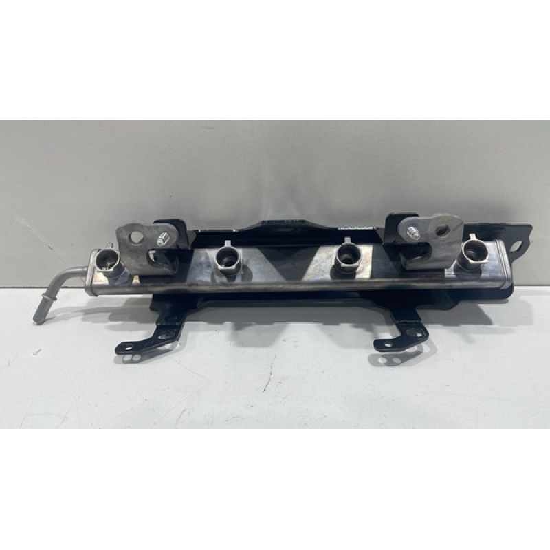 Flauta Dos Bico Renault Duster 2021 2022 2023 Original Flauta Dos Bico Renault Duster 2021 2022 2023 Original