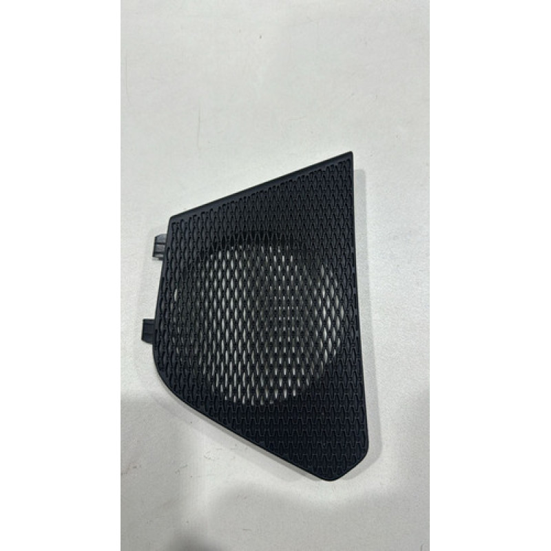 Tela Alto Falante Painel Lado Direito Fiat Toro 2017 A 2020 Tela Alto Falante Painel Lado Direito Fiat Toro 2017 A 2020