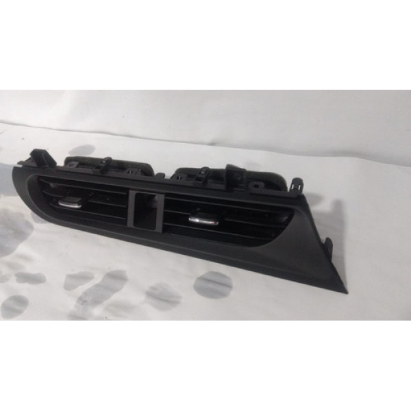 Difusor De Ar Central Painel Nissan Kicks Original Usado