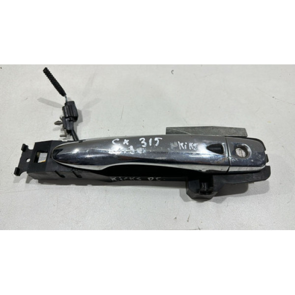 Maçaneta Exterior Dianteiro Esquerdo Kicks Cromada Botão