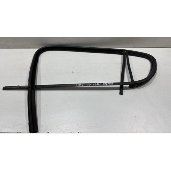 Pestana Borracha Canaleta Vidro Traseira Esquerda Palio 2015