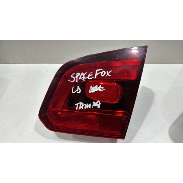 Lanterna Tampa Direita Fume Spacefox 2011 2012 2014 Original