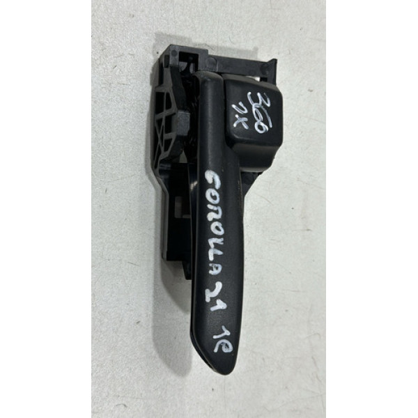 Maçaneta Interna Esquerda Toyota Corolla 2020 Á 2023 Usado