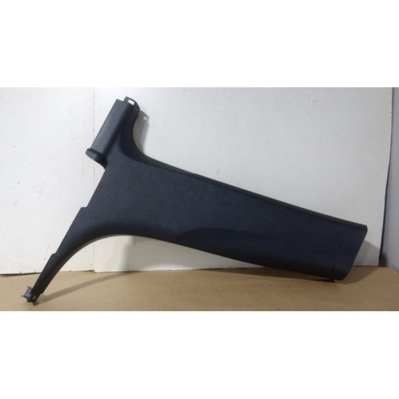 Acabamento Coluna Central Esquerdo Gm Tracker 2014 2015 2016 Acabamento Coluna Central Esquerdo Gm Tracker 2014 2015 2016