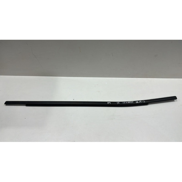 Pestana Externa Traseira Esquerda Jeep Compass 2018 Á 2021