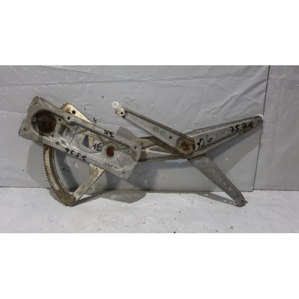 Maquina Vidro Dianteira Direito Corsa 1995 A 2007 4 Portas