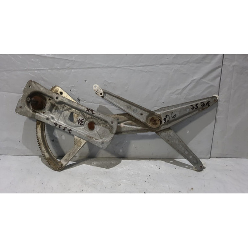 Maquina Vidro Dianteira Direito Corsa 1995 A 2007 4 Portas Maquina Vidro Dianteira Direito Corsa 1995 A 2007 4 Portas