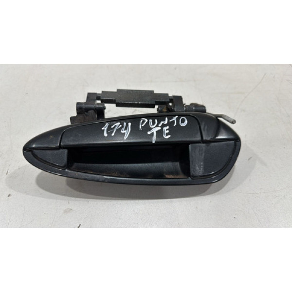 Macaneta Externa Traseira Esquerda Punto Linea 2007 A 2016