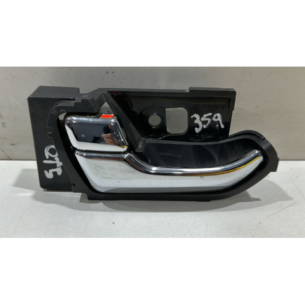 Maçaneta Interna Traseira Esquerda S10 2014 Á 2022 Usado