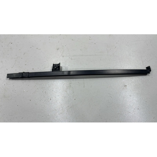 Guia Canaleta Vidro Traseiro Direito Creta 2017/2020