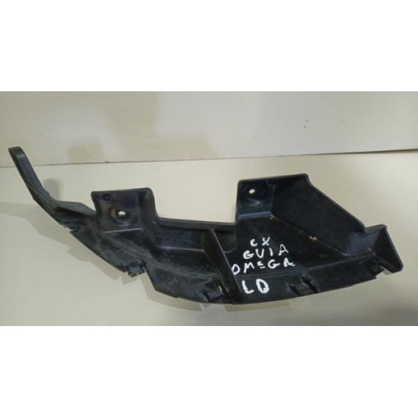 Guia Parachoque Traseiro Lado Direito Omega 2008 2009 10 11