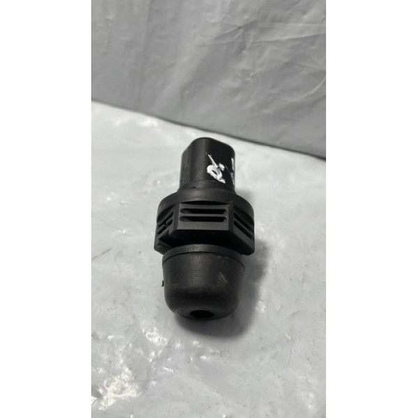 Batente Tampa Traseira Vw Gol Fox Polo Voyage Up Original .