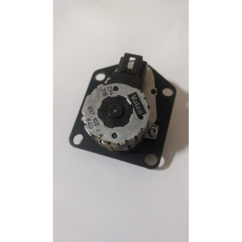 Motor Damper Atuador Caixa A/c Gm Vectra 1997/2002 657102ja Motor Damper Atuador Caixa A/c Gm Vectra 1997/2002 657102ja