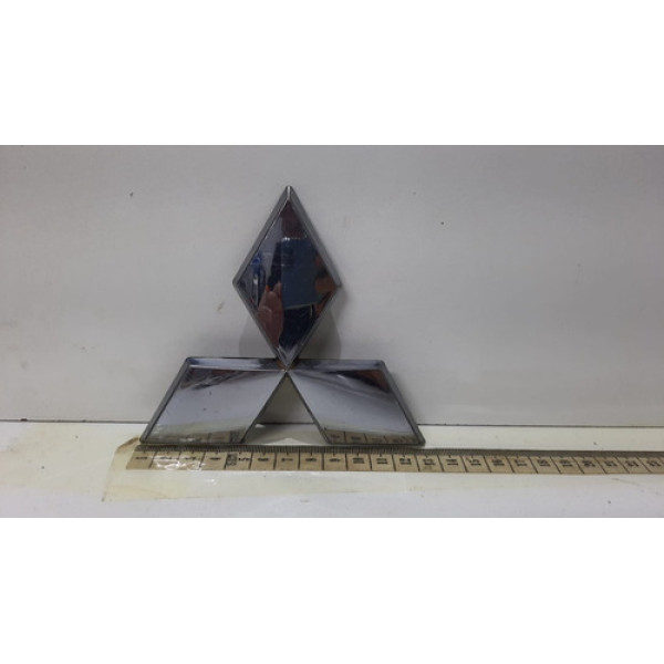 Emblema Tampa Traseira Mitsubishi L200 Triton Mn146116