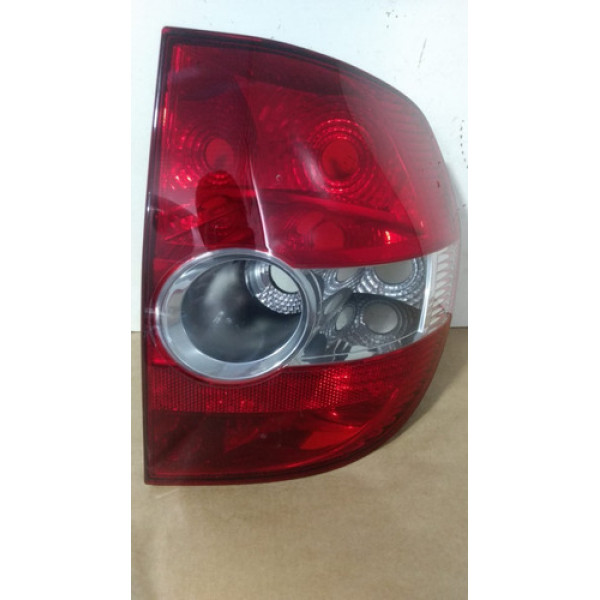 Lanterna  Fox 2004 2005 2006 2007 2008 09 Direito 