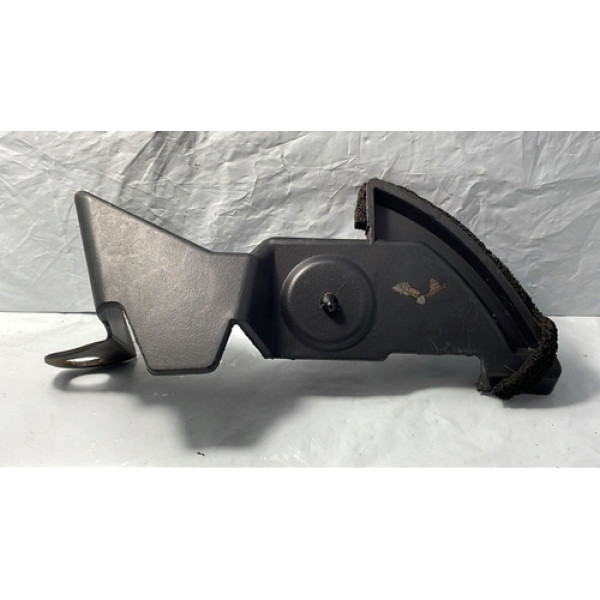 Moldura Churrasqueira Guia Paralama Esquerdo Etios 2013 Á 19