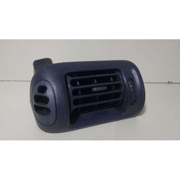 Difusor De Ar Esquerdo Renault Clio 2001 2004 2007 2010