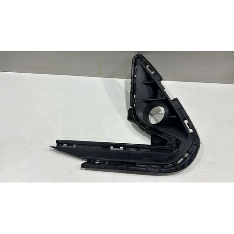 Moldura Milha Esquerda Hyundai Hb20 2020 2021 Com Furo Orig Moldura Milha Esquerda Hyundai Hb20 2020 2021 Com Furo Orig