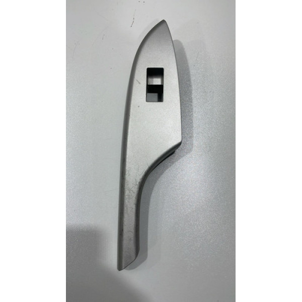 Moldura Botão Vidro Traseiro Direito Toyota Corolla 09 Á 14