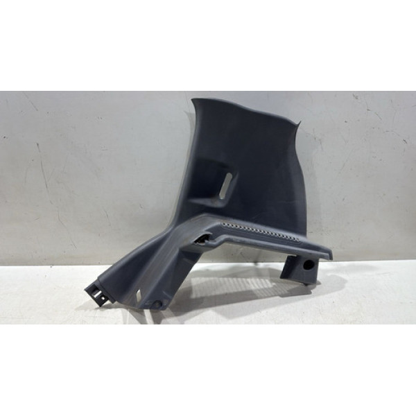 Suporte Tampão Traseiro Direito Renault Clio 2002/2010