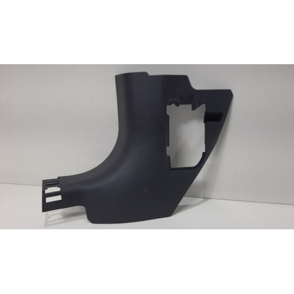 Acabamento Soleira Dianteira Esquerda Nissan Kicks 2017