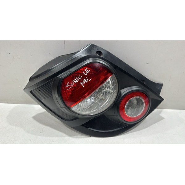Lanterna Esquerda Chevrolet Sonic Lt Hatch 2011 2012 2013
