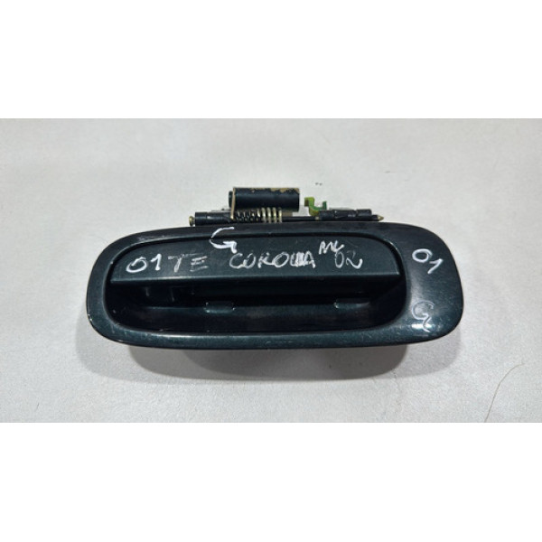 Maçaneta Ext. Traseira Esquerda Corolla 98/02 6922412080