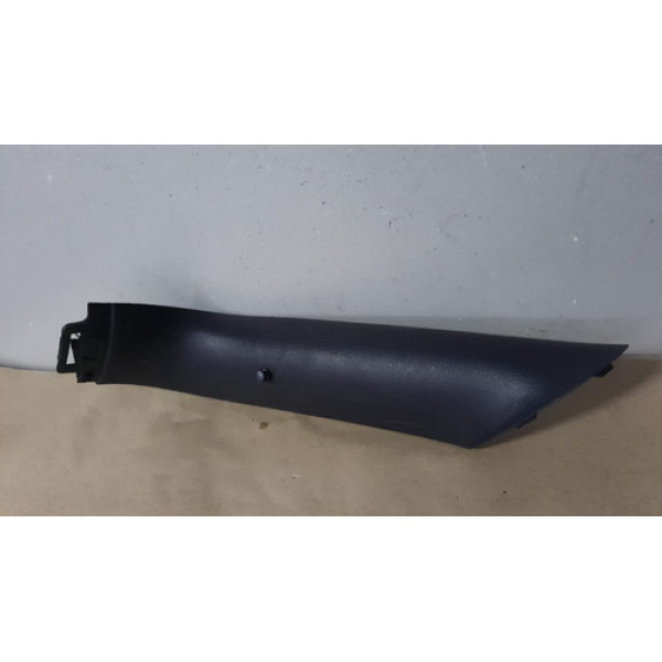 Acabamento Interno Lado Direito Tampa Traseira Golf 14/17