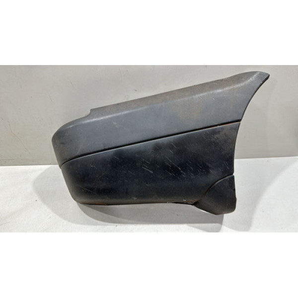 Polaina Direito Para-choque Traseiro - Strada 97/01 Original